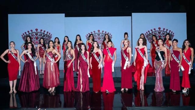 Meet the queens of 'Red Crown'