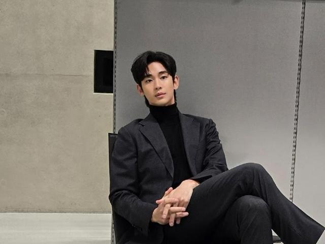 Kim Soo hyun and Kim Sae ron