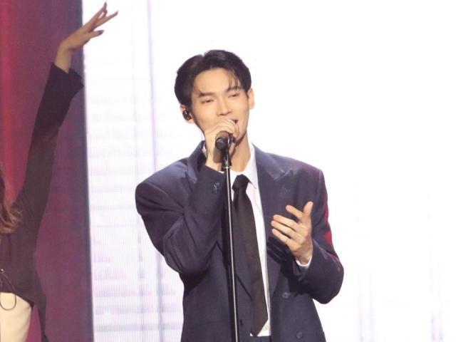 Win Metawin in Manila