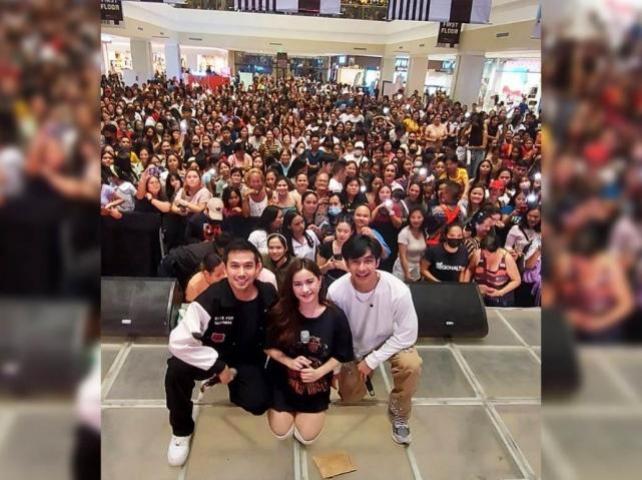 Jillian Ward, Ken Chan at Jeff Moses sa MassKara Festival