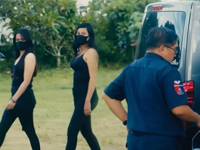 Walang Matigas na Pulis sa Matinik na Misis