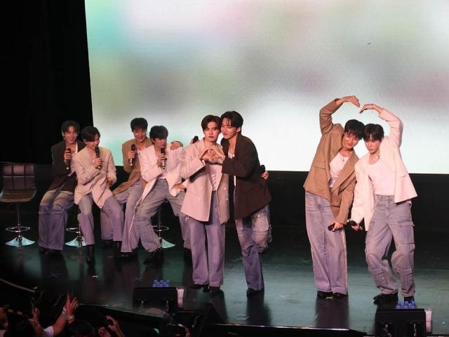 Thai actors Sailub, Pon, Benz and Garfield in first fan meeting in Manila