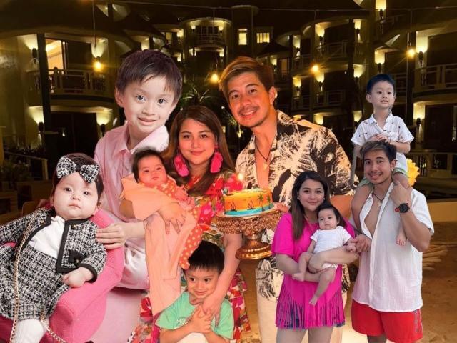 The family of Dianne Medina and Rodjun Cruz