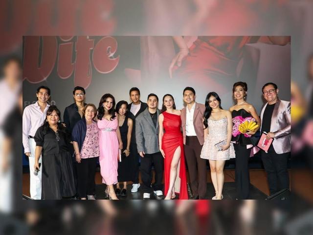 everything about my wife premiere night