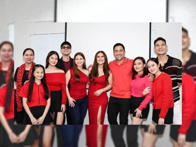 Cast of Cruz vs Cruz 