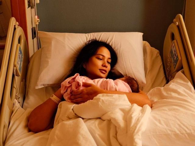 isabelle daza and daughter esmeralda