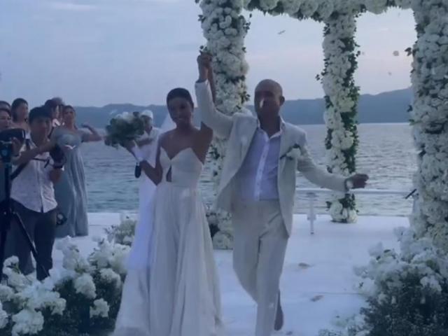 maxine medina and timmy llana palawan wedding
