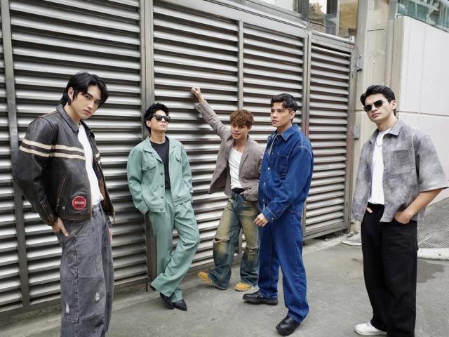 Mga Batang Riles boys