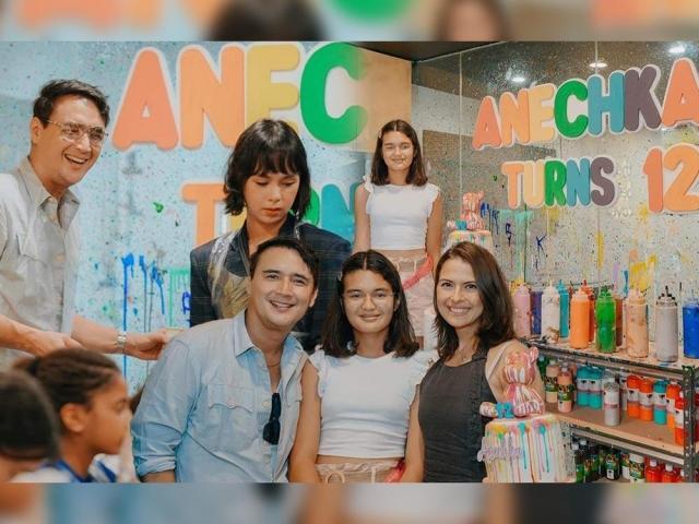 John Estrada, Kaila Estrada, Priscilla Meirelles, Anechka