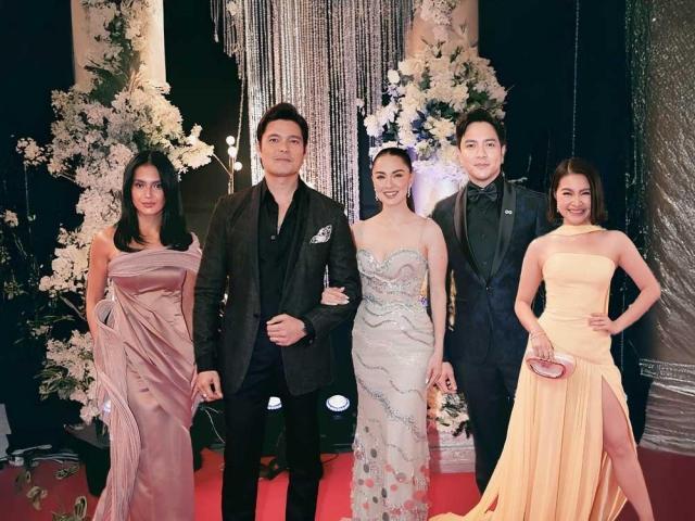 GMA Beyond 75 red carpet looks live updates
