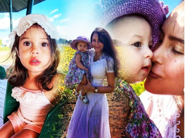 Emerald Jade Jewel Mische and Aislah Rose