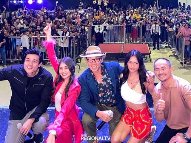 Kapuso stars sa Kalilangan Festival