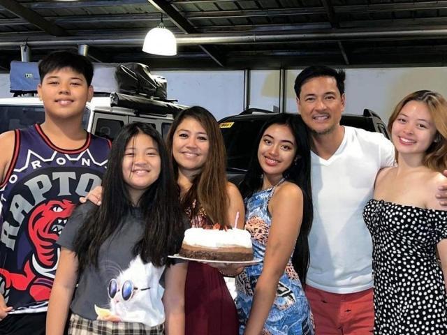 allen dizon with family