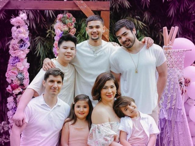 Jackie Forster modern family