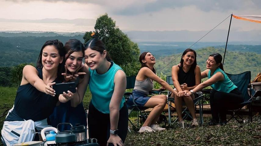 Mikee Quintos, Thea Tolentino, Analyn Barro, in Tres Marias