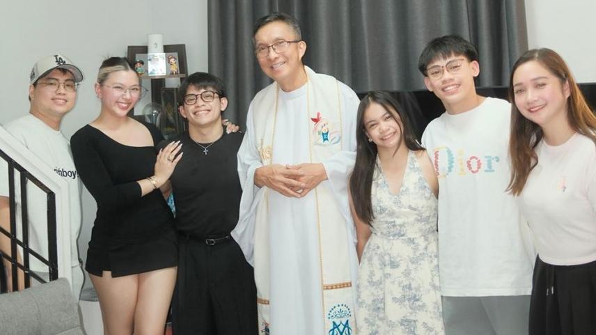  Carlos Yulo, Chloe San Jose, Jorielgel, Eldrew, and Elaiza Yulo
