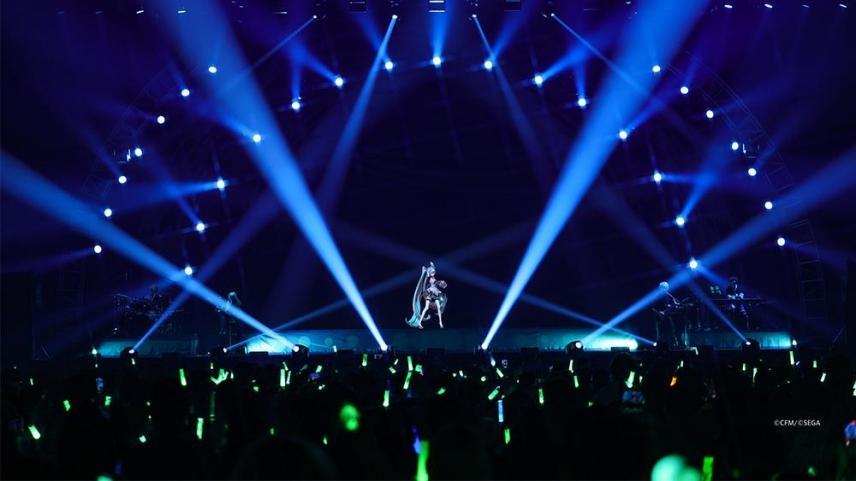 Hatsune Miku in Manila