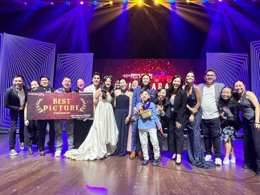 Firefly cast and crew at the Gabi ng Parangal