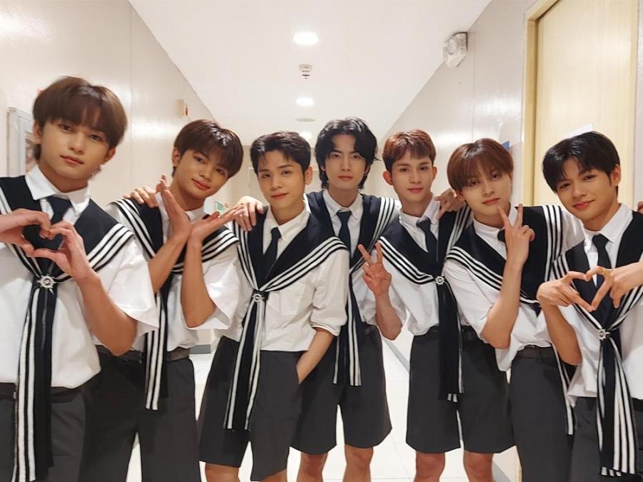 HORI7ON in The Boyz 'Zeneration II' Manila concert