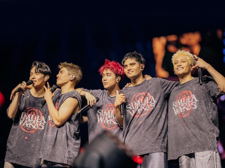 SB19 kicks off  Simula at Wakas World Tour