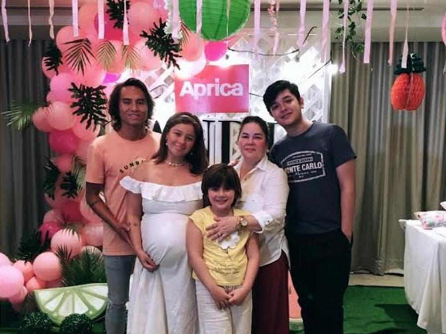 IN PHOTOS: Andi Eigenmann's baby shower and birthday party | GMA ...