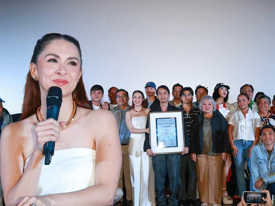 Marian Rivera and the cast of Balota