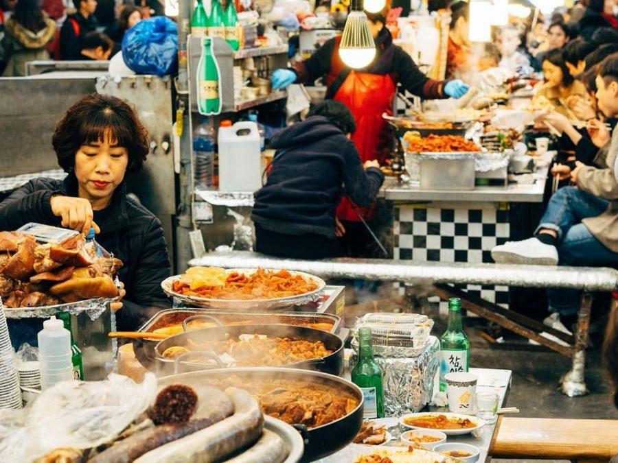 IN PHOTOS: 16 must-try street food in Seoul, South Korea | GMA ...