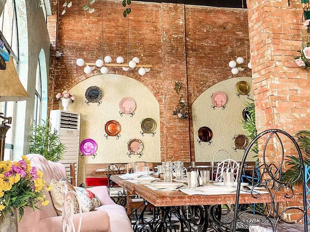 The Frazzled Cook Café