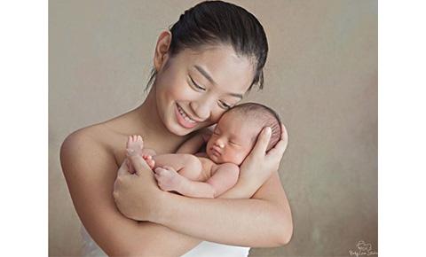 Like mother, like daughter