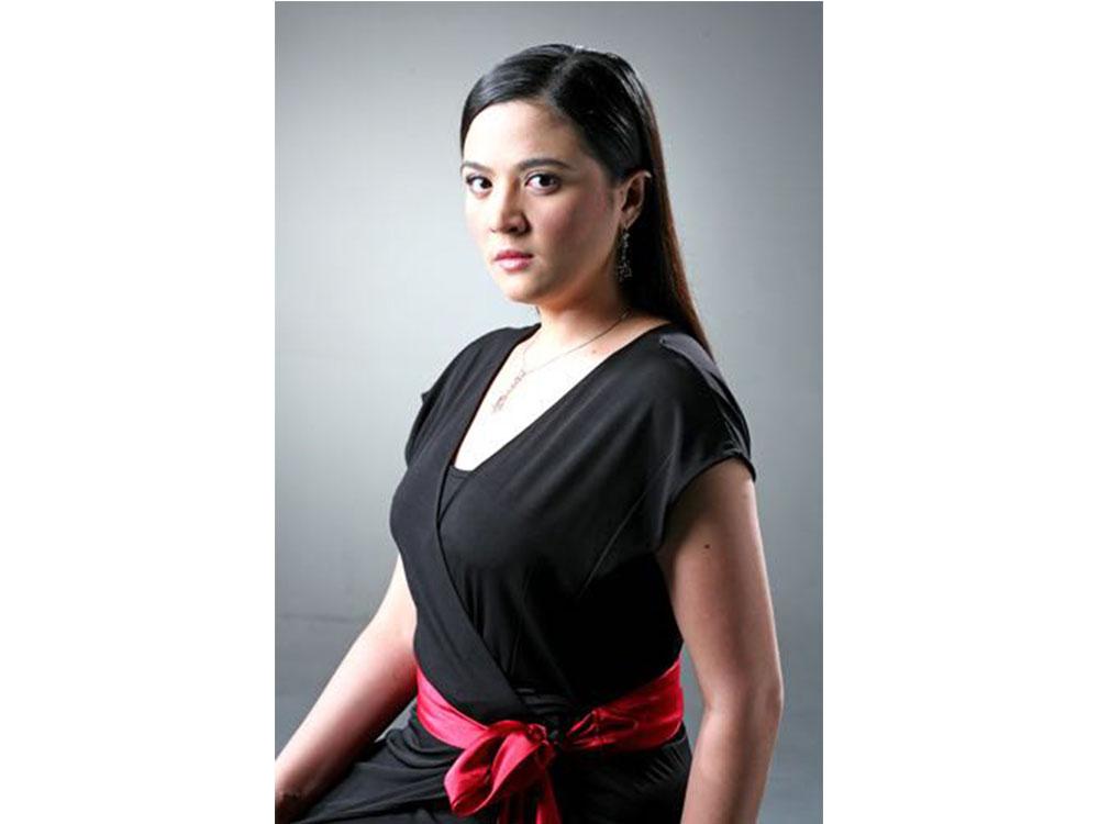 Eloisa Salumbides in 'La Vendetta' 