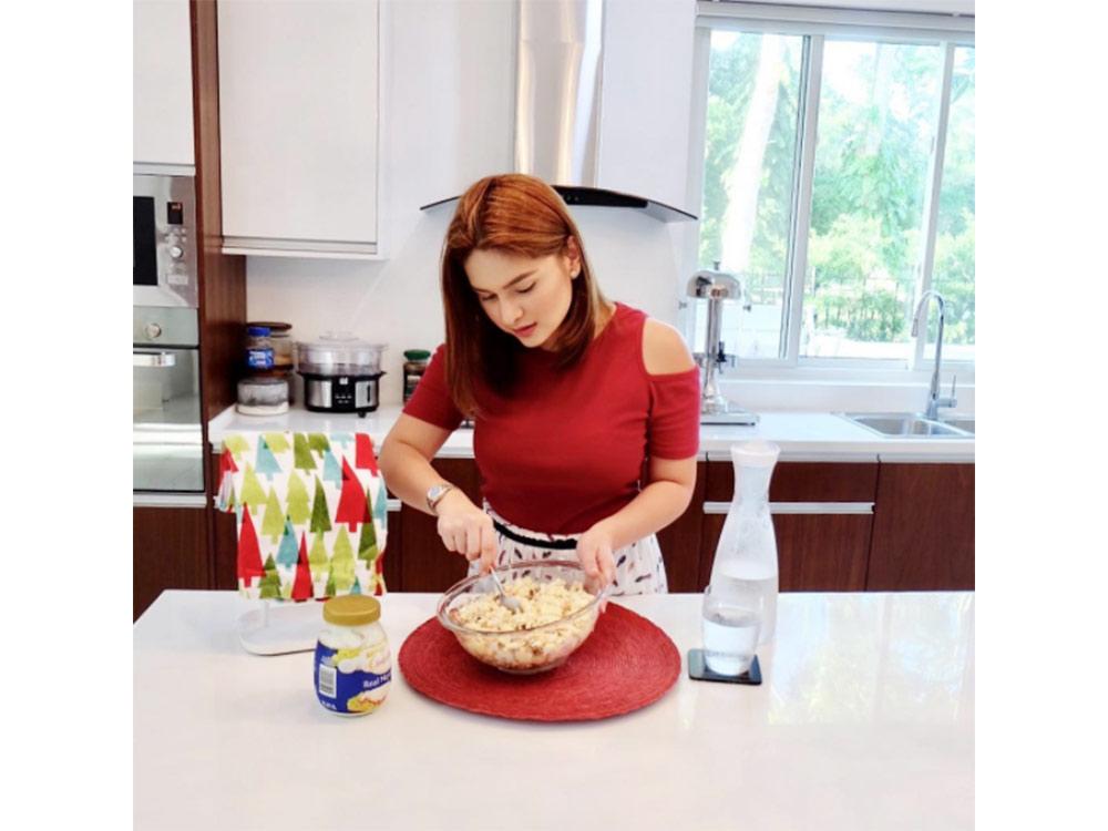 She's good in the kitchen