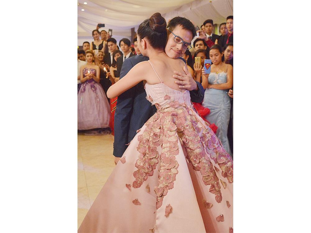 Direk Don Michael Perez