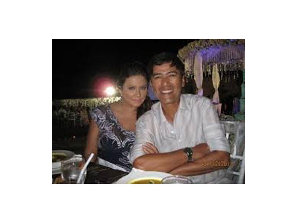 Vic Sotto and Dina Bonnevie