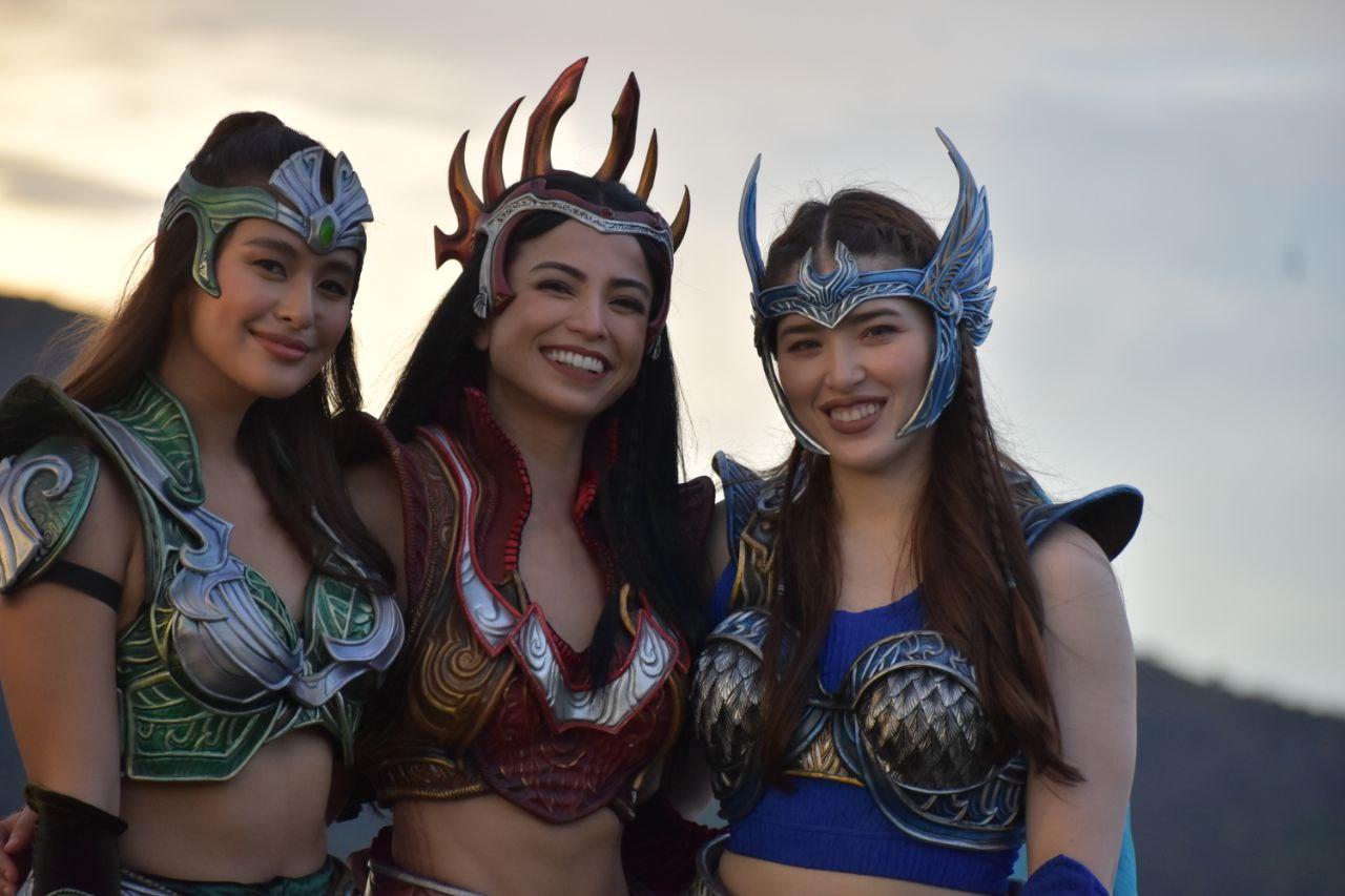 Alena, Pirena, Amihan