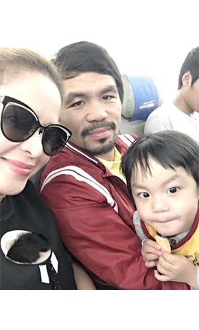 LOOK: Manny, Jinkee Pacquiao proud parents as son Michael bags