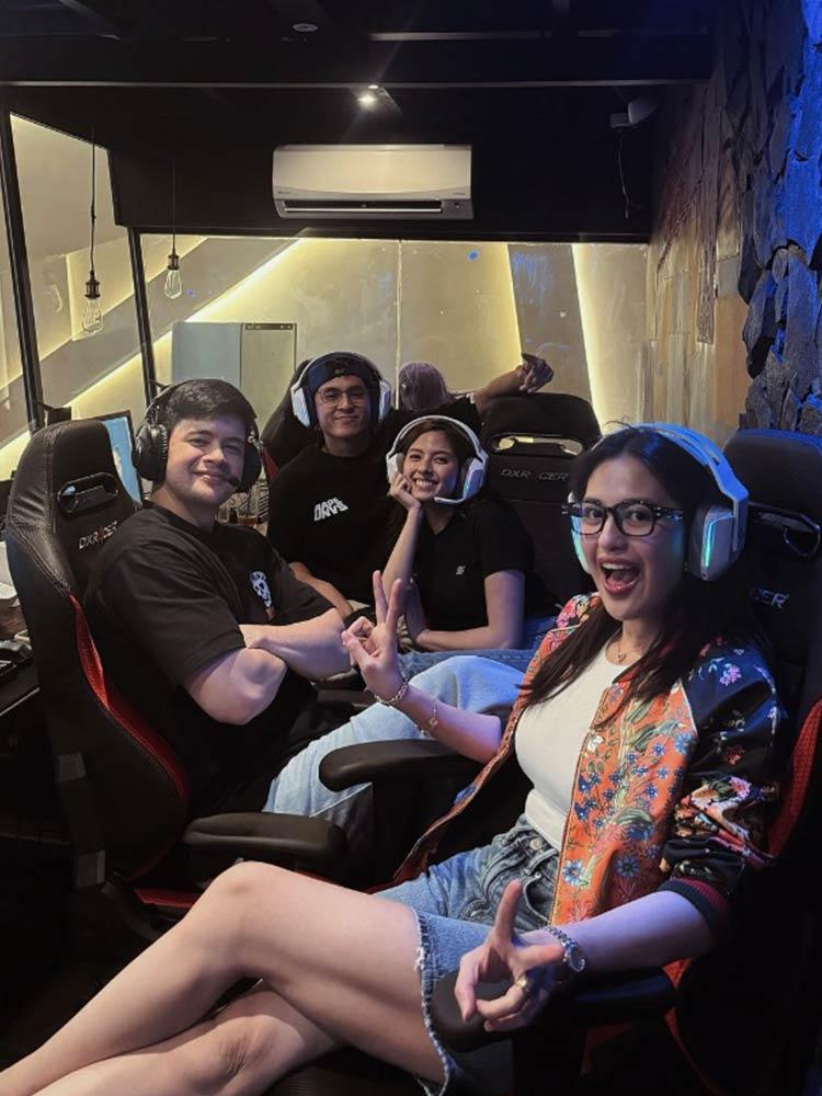 JulieVer and YsaGuel