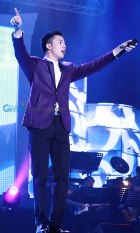 'Hologram': A night to remember with the Asia's Pop Sweetheart