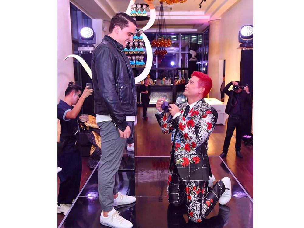 Tim Yap and Javi Martinez