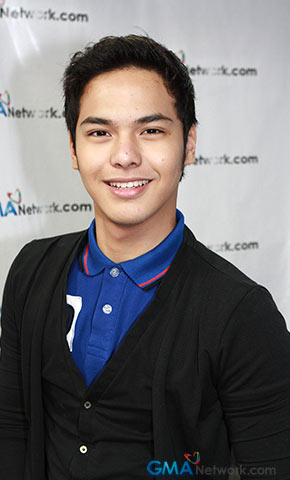 'Kakambal ni Eliana' cast at the GMANetwork.com Live Chat