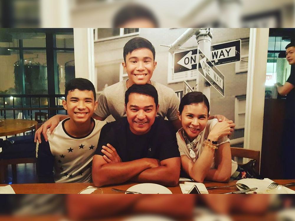 Ariel Rivera and sons Joaquin and Julio