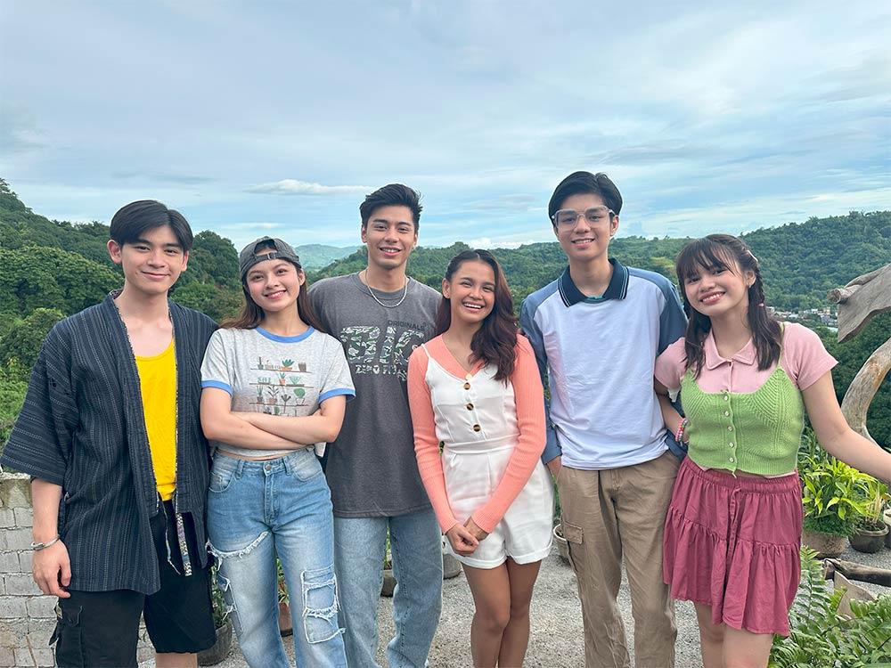 On the set of 'MAKA'