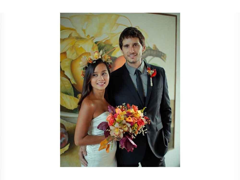 Tube-top straight cut dress, Php 799