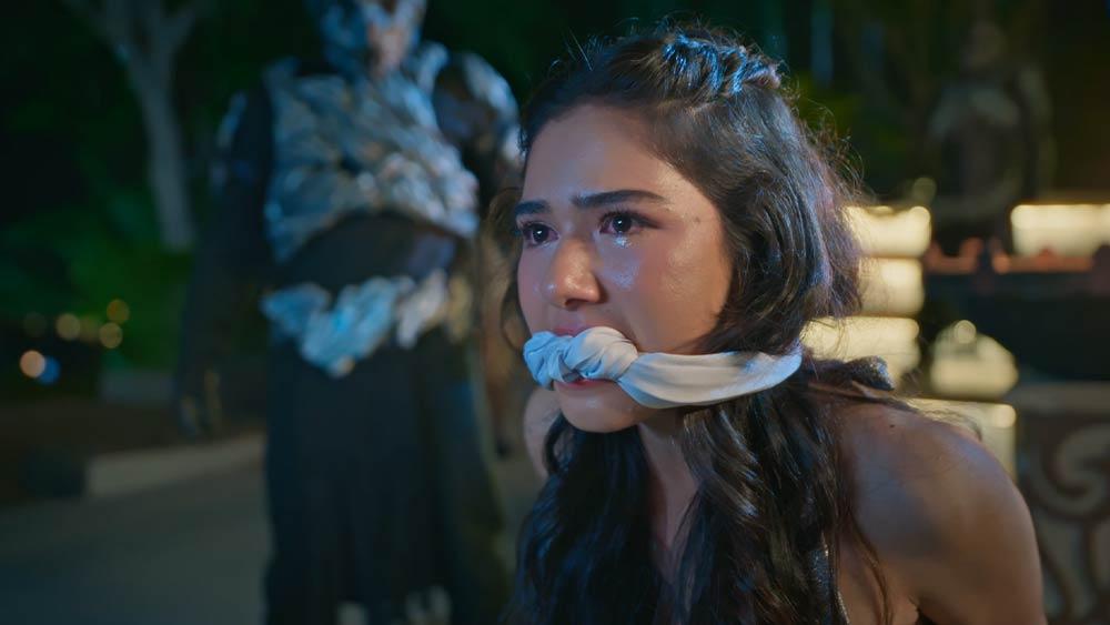 Pag-utos ni Mitena na pugutan si Deia