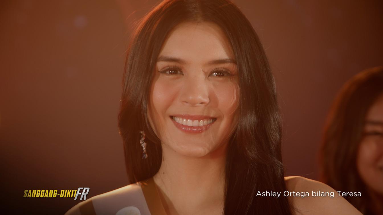 Ashley Ortega bilang Teresa