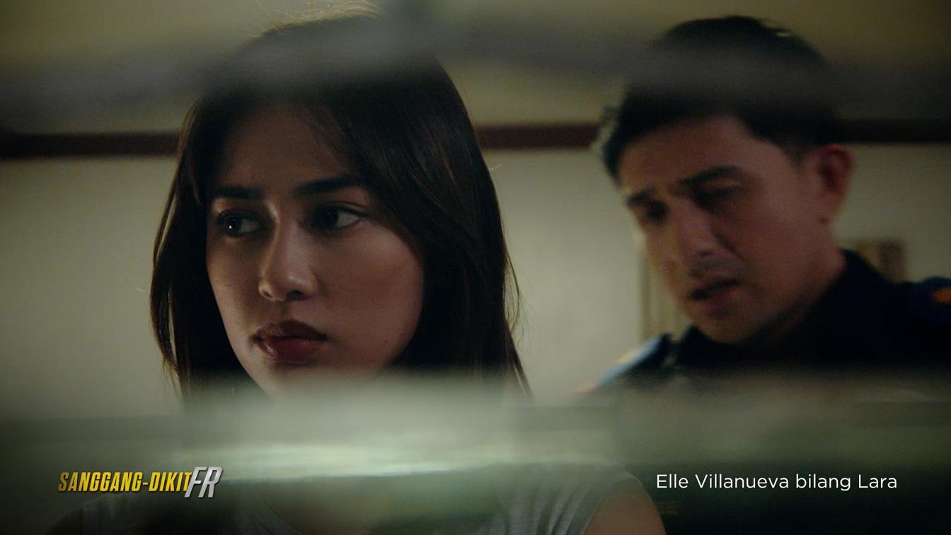 Elle Villanueva bilang Lara