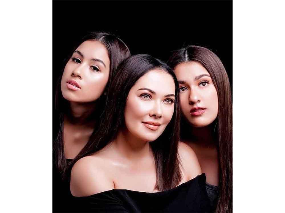 Lorin and Venice Bektas