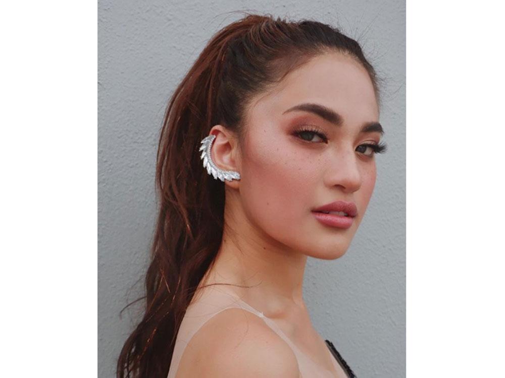 Asia's Pop Sweetheart