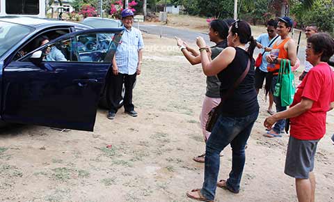 A day on the set of 'Kambal Sirena'