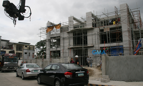 A visit to the set of 'Hiram na Puso'