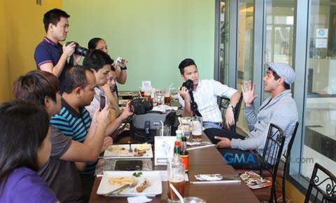 Adarna’s winged warriors wow bloggers